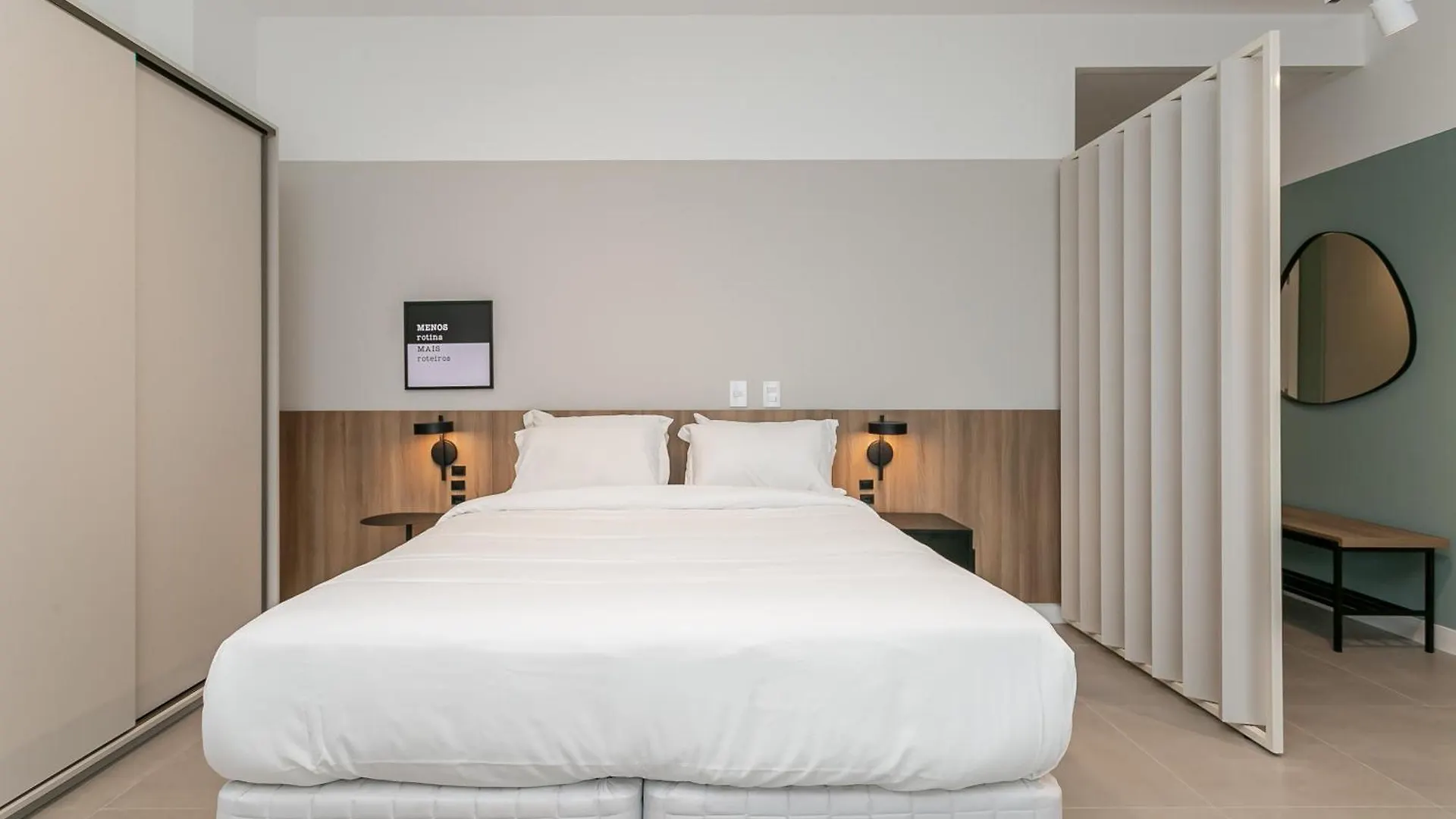 Studios Tower - Predio Com Piscina E Estacionamento Florianópolis 아파트