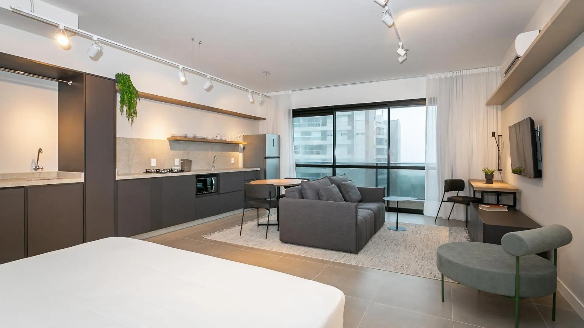 Studios Tower - Predio Com Piscina E Estacionamento Florianópolis Brasil